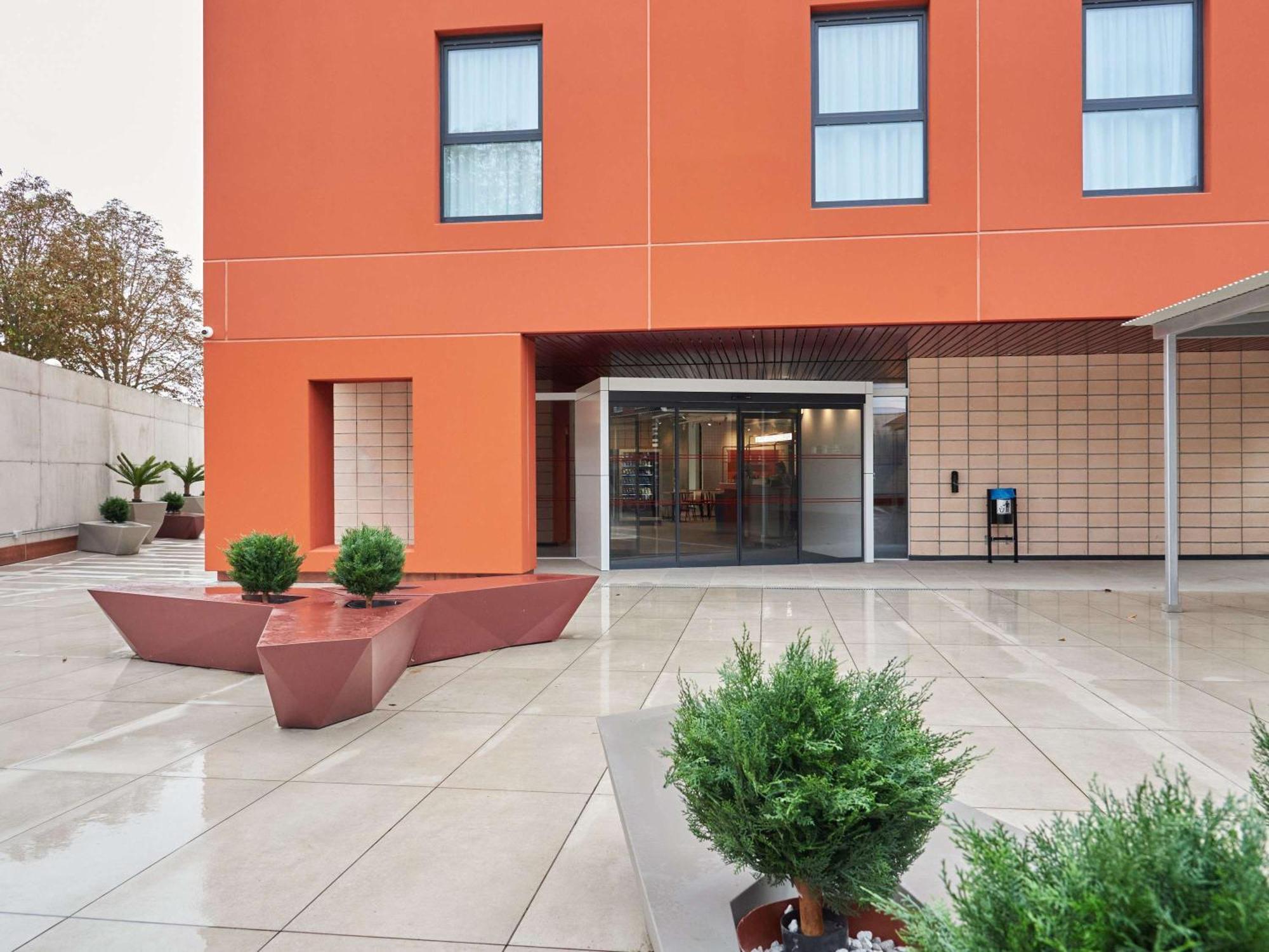 Ibis Budget Vitoria Gasteiz מראה חיצוני תמונה