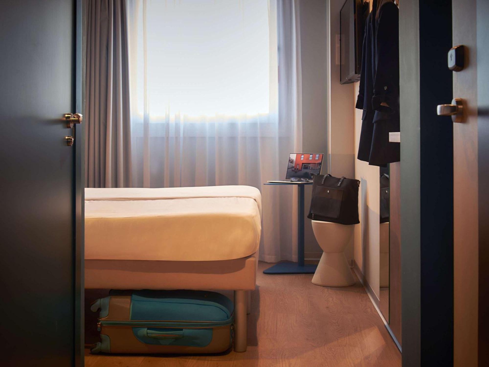 Ibis Budget Vitoria Gasteiz מראה חיצוני תמונה